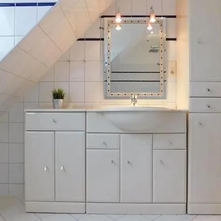 1-bedroom